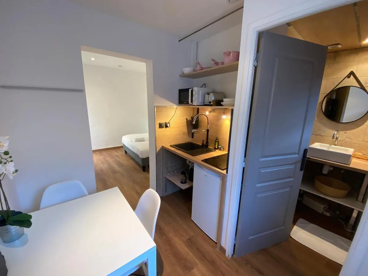 Studio Confort Rotonde*Calme*Clim*Wifi*Smart Tv Aix-en-Provence 0*,  Frankrike